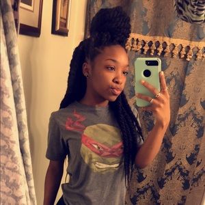 Meet your Posher, Monaisha